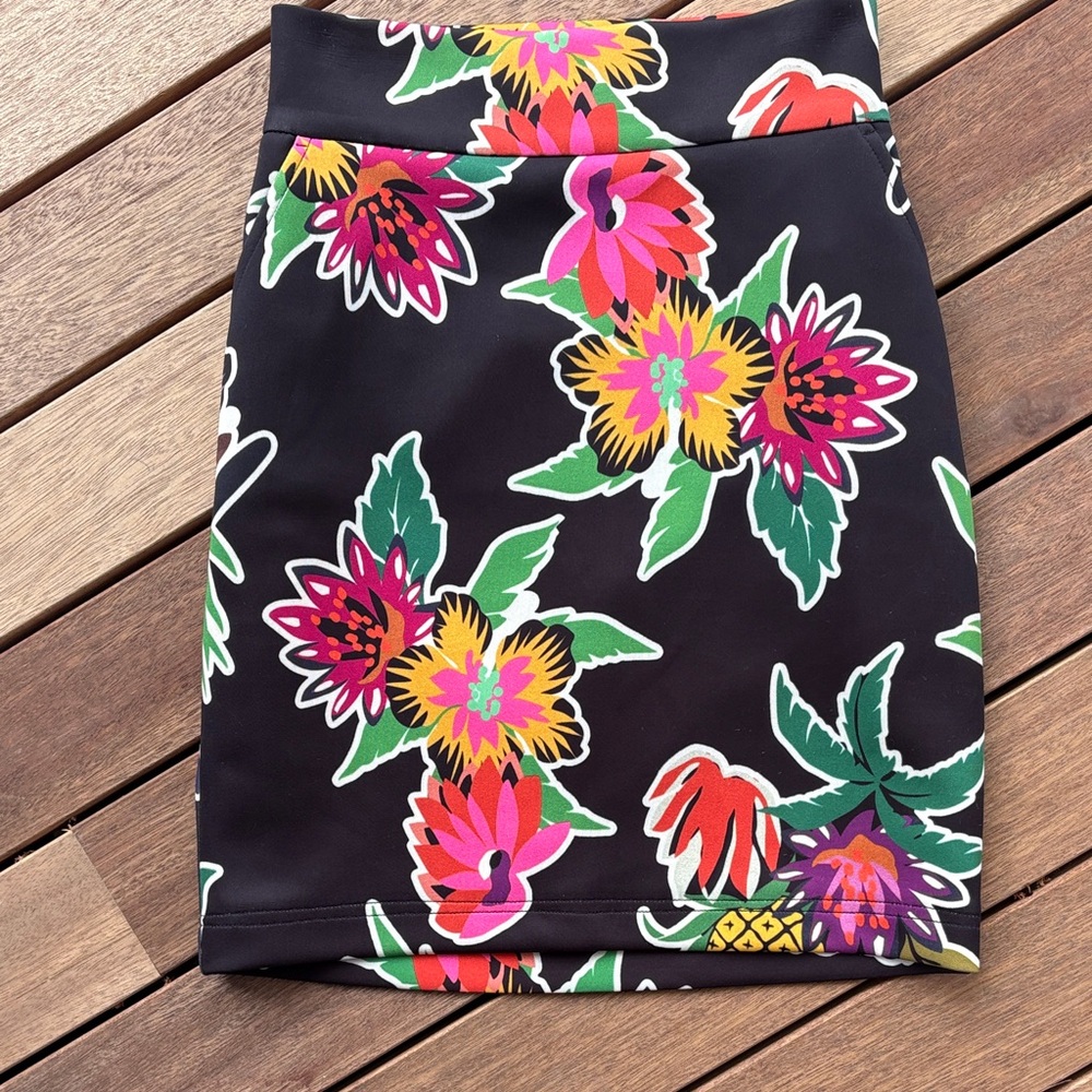 Pinko Multicolor Floral Skirt